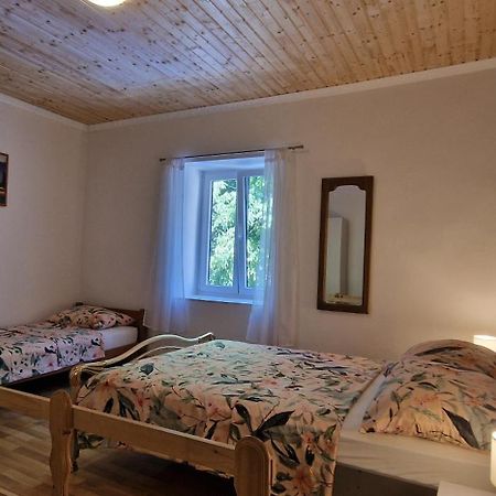 Studio Apartman Kastel Kambelovac Kaštela Exteriér fotografie